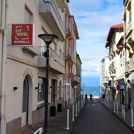酒店 Marbella