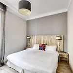 Marbella Отель Биарриц